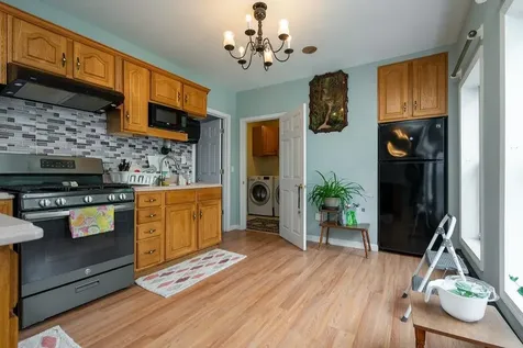 246 Auburn Street Manchester NH 03103