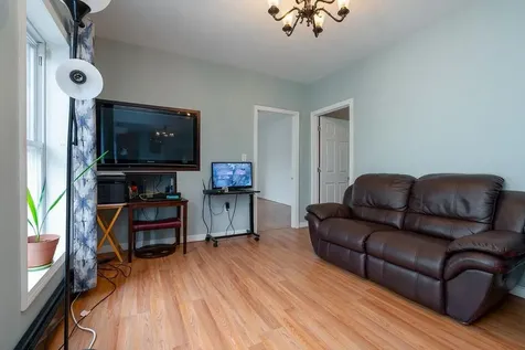 246 Auburn Street Manchester NH 03103