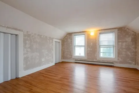 246 Auburn Street Manchester NH 03103