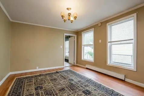 246 Auburn Street Manchester NH 03103