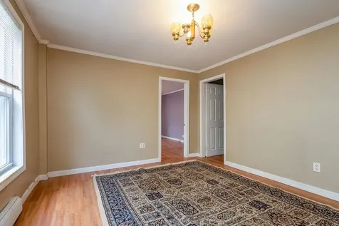 246 Auburn Street Manchester NH 03103