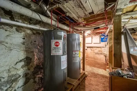 246 Auburn Street Manchester NH 03103