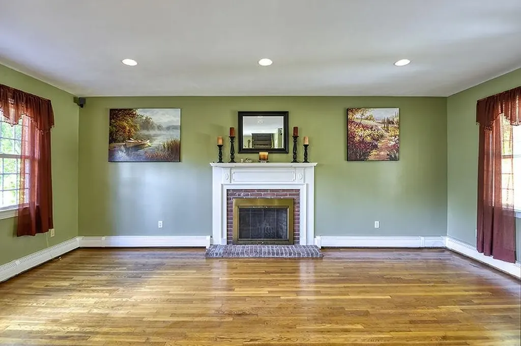 25 Centerview Drive Swanzey NH 03446