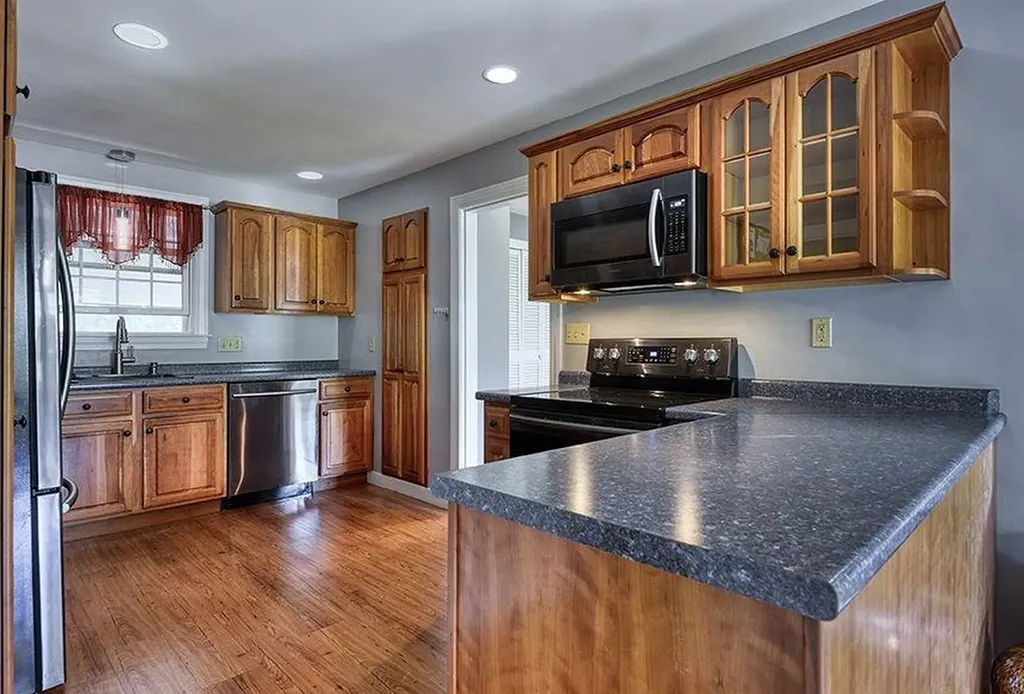 25 Centerview Drive Swanzey NH 03446