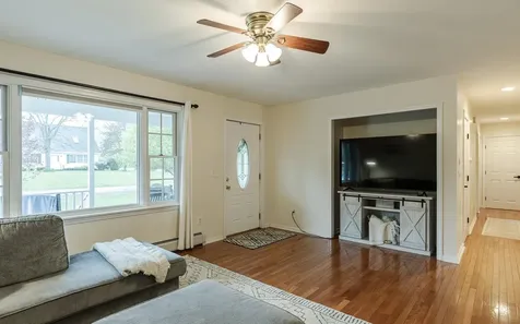 9 Dearborn Circle Walpole NH 03608