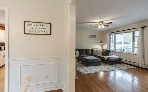 9 Dearborn Circle Walpole NH 03608