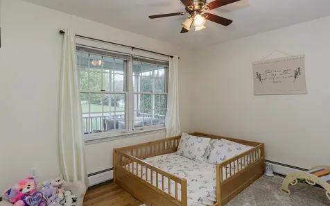 9 Dearborn Circle Walpole NH 03608