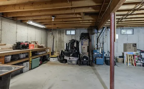 9 Dearborn Circle Walpole NH 03608