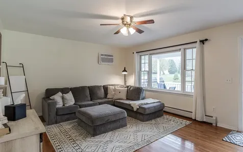 9 Dearborn Circle Walpole NH 03608