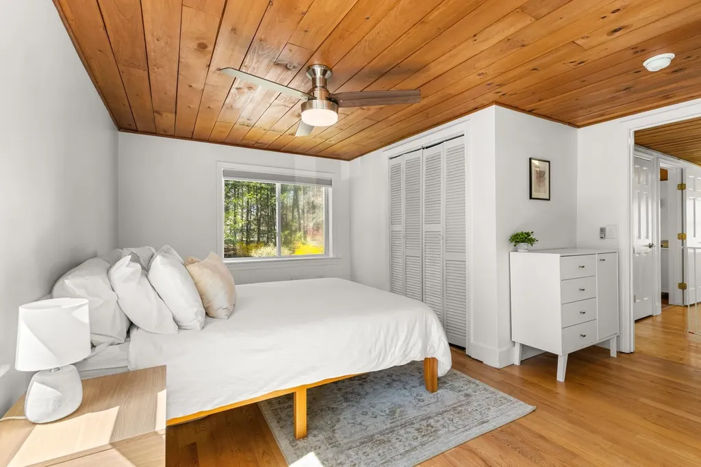 27 Glenwood Avenue Dover NH 03820