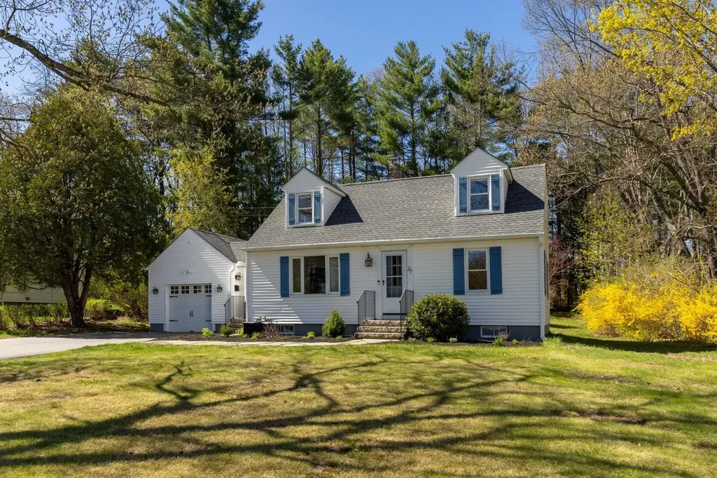 27 Glenwood Avenue Dover NH 03820