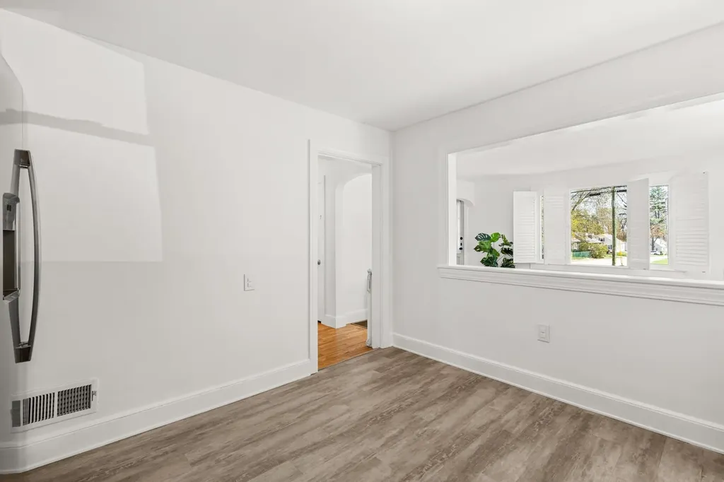 27 Glenwood Avenue Dover NH 03820