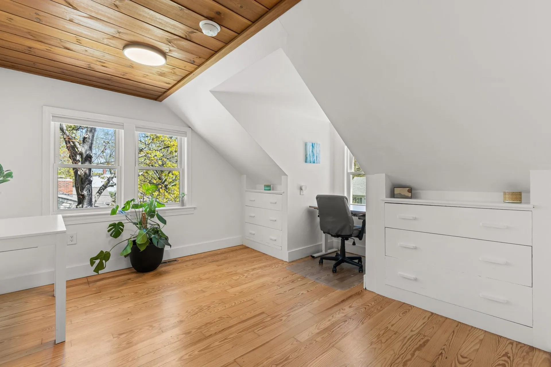 27 Glenwood Avenue Dover NH 03820