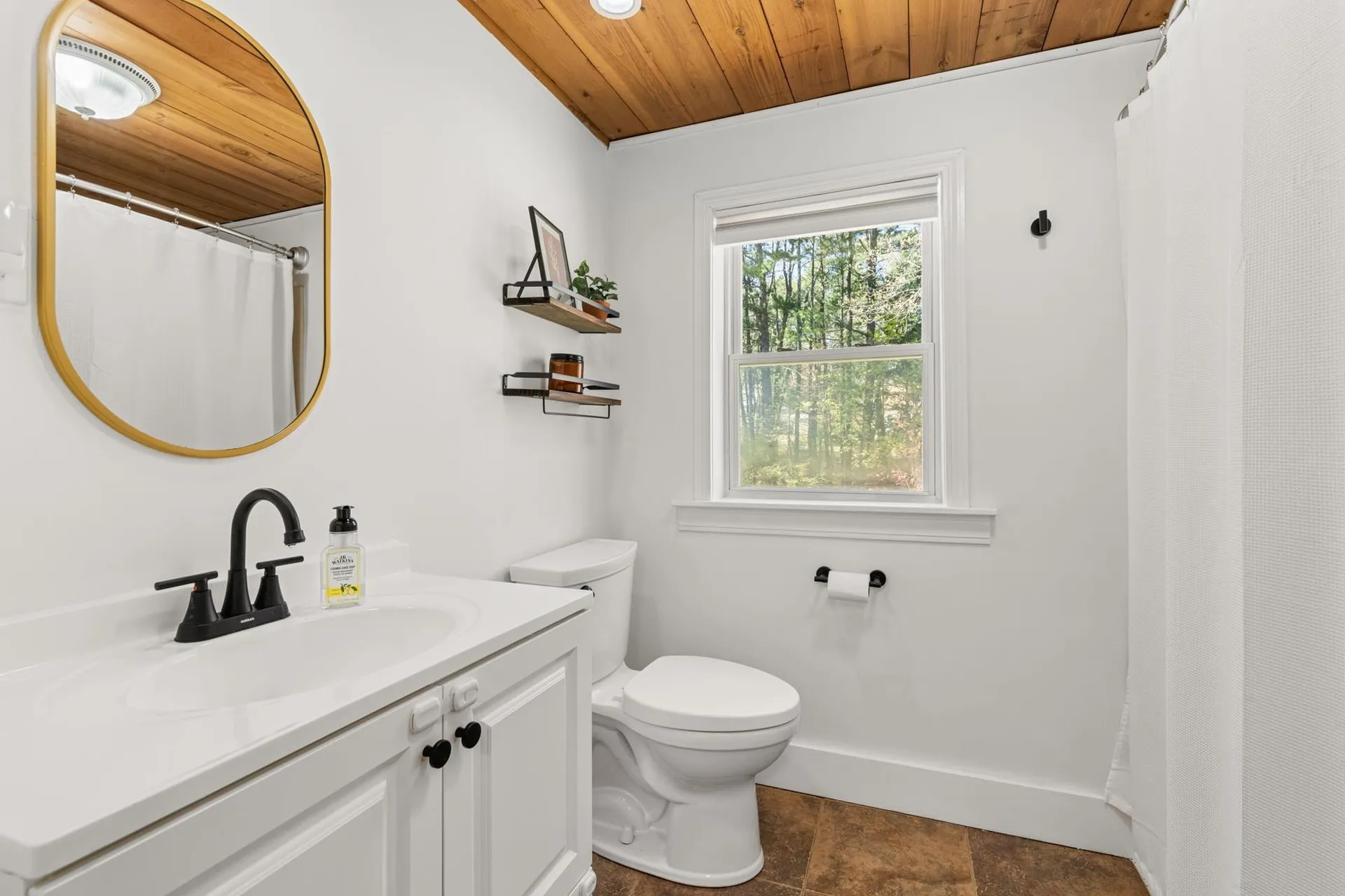 27 Glenwood Avenue Dover NH 03820