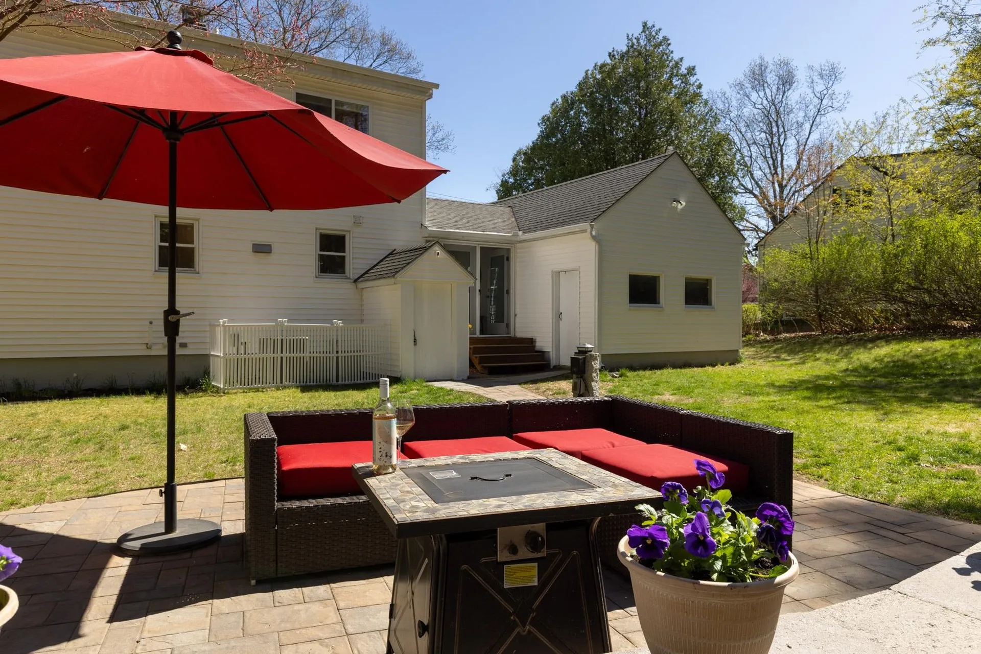 27 Glenwood Avenue Dover NH 03820