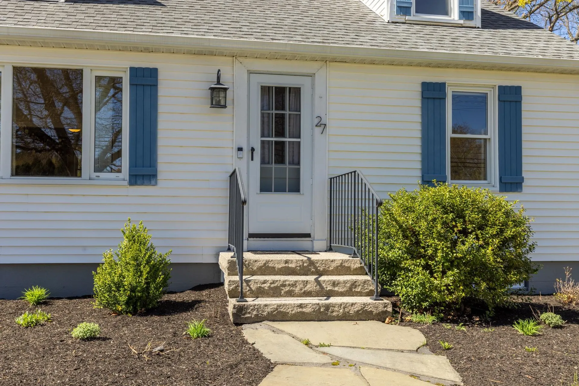 27 Glenwood Avenue Dover NH 03820