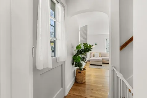 27 Glenwood Avenue Dover NH 03820