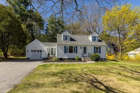 27 Glenwood Avenue Dover NH 03820