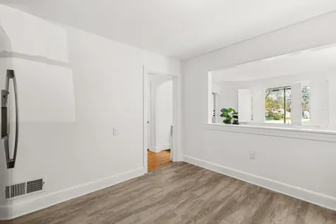 27 Glenwood Avenue Dover NH 03820