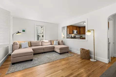 27 Glenwood Avenue Dover NH 03820