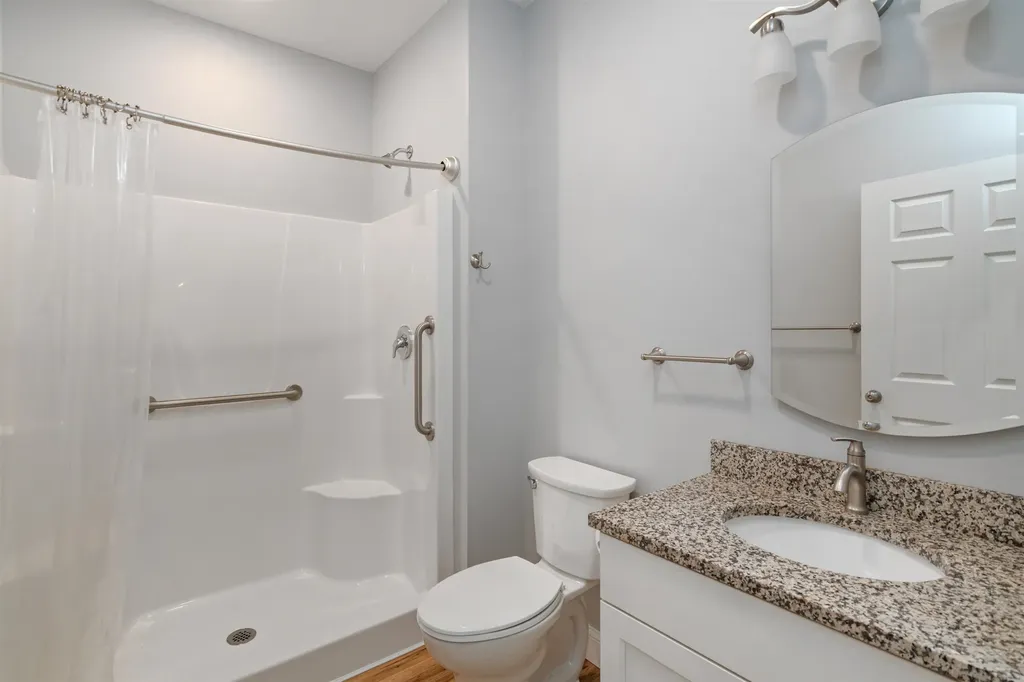 39 Clover Lane Hinesburg VT 05461