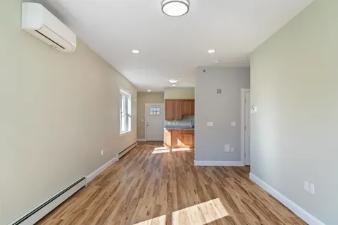 39 Clover Lane Hinesburg VT 05461