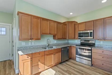 39 Clover Lane Hinesburg VT 05461