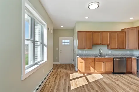 39 Clover Lane Hinesburg VT 05461