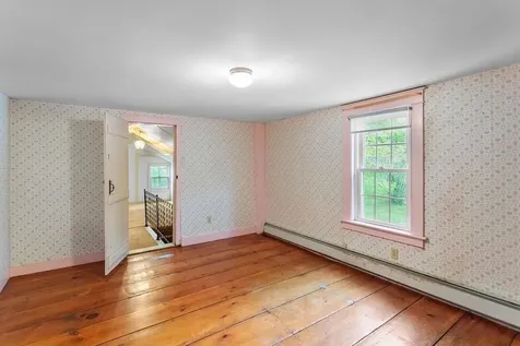 41 Center Street Goffstown NH 03045