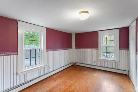 41 Center Street Goffstown NH 03045