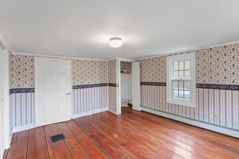 41 Center Street Goffstown NH 03045
