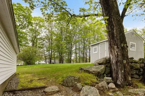 41 Center Street Goffstown NH 03045