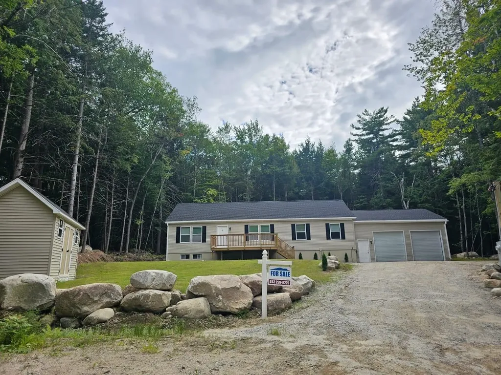 29 Igls Lane Conway NH 03818
