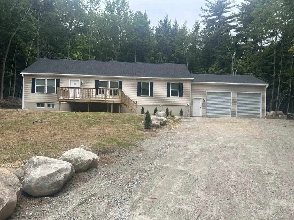 29 Igls Lane Conway NH 03818