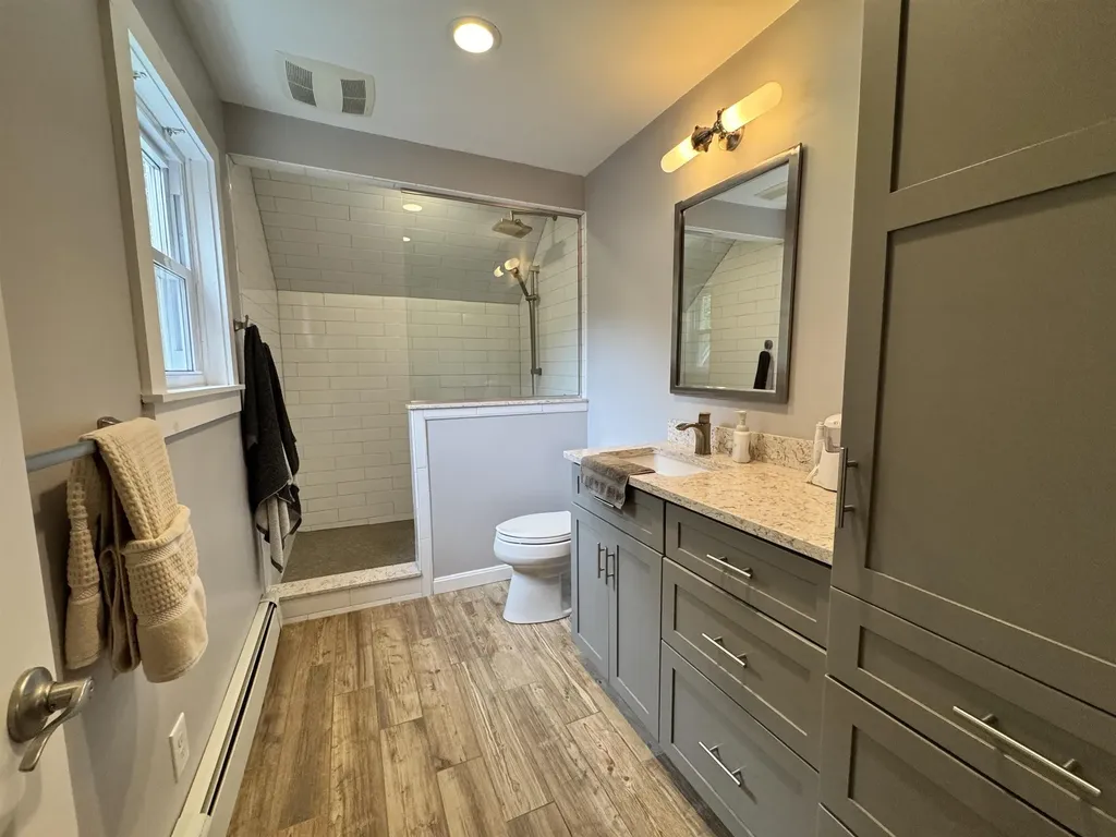 28 Wellington Circle Lebanon NH 03766