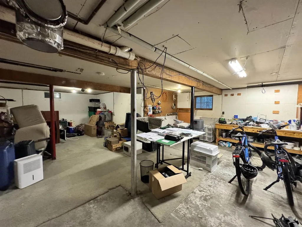 28 Wellington Circle Lebanon NH 03766