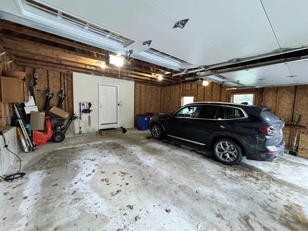 28 Wellington Circle Lebanon NH 03766