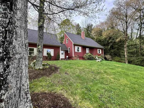 28 Wellington Circle Lebanon NH 03766