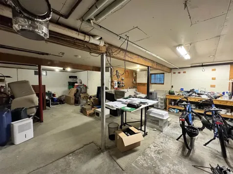 28 Wellington Circle Lebanon NH 03766