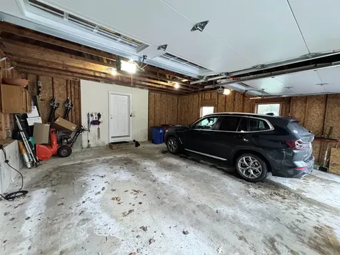 28 Wellington Circle Lebanon NH 03766