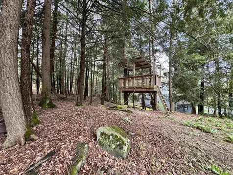 28 Wellington Circle Lebanon NH 03766