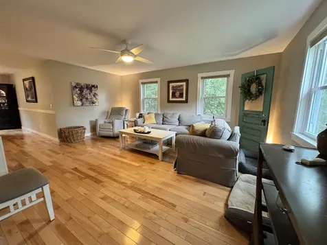 28 Wellington Circle Lebanon NH 03766