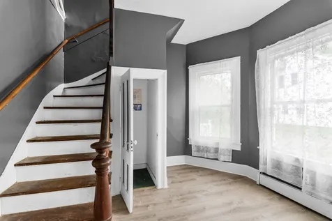 136 Mccall Street Bennington VT 05201