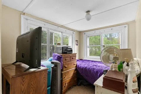 136 Mccall Street Bennington VT 05201
