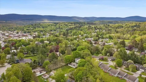 136 Mccall Street Bennington VT 05201