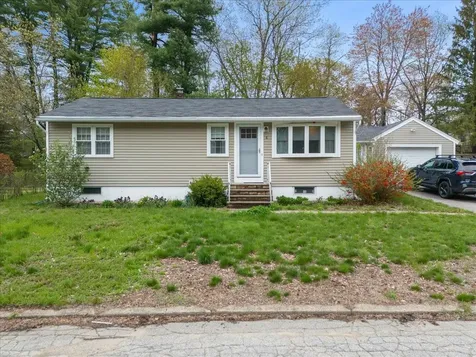 8 Wedgewood Road Dover NH 03820