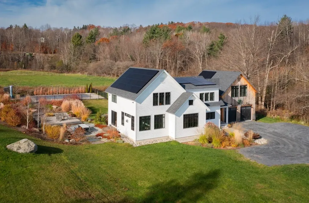 67 Bear Creek Road Richmond VT 05477
