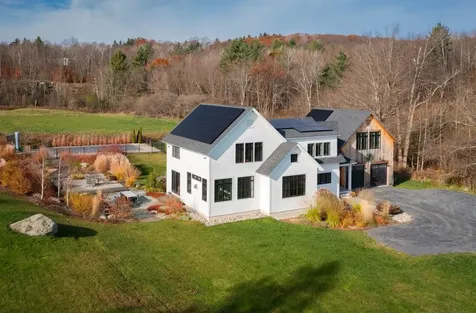 67 Bear Creek Road Richmond VT 05477