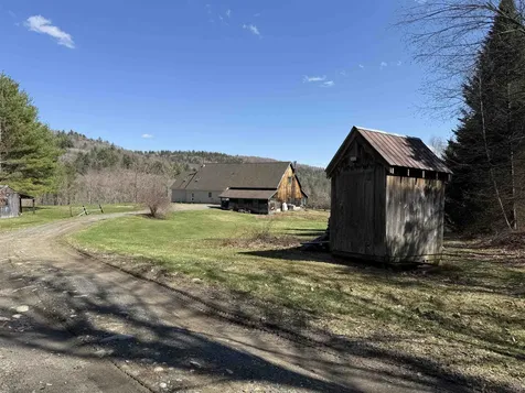 350 Farrar Road Chester VT 05143