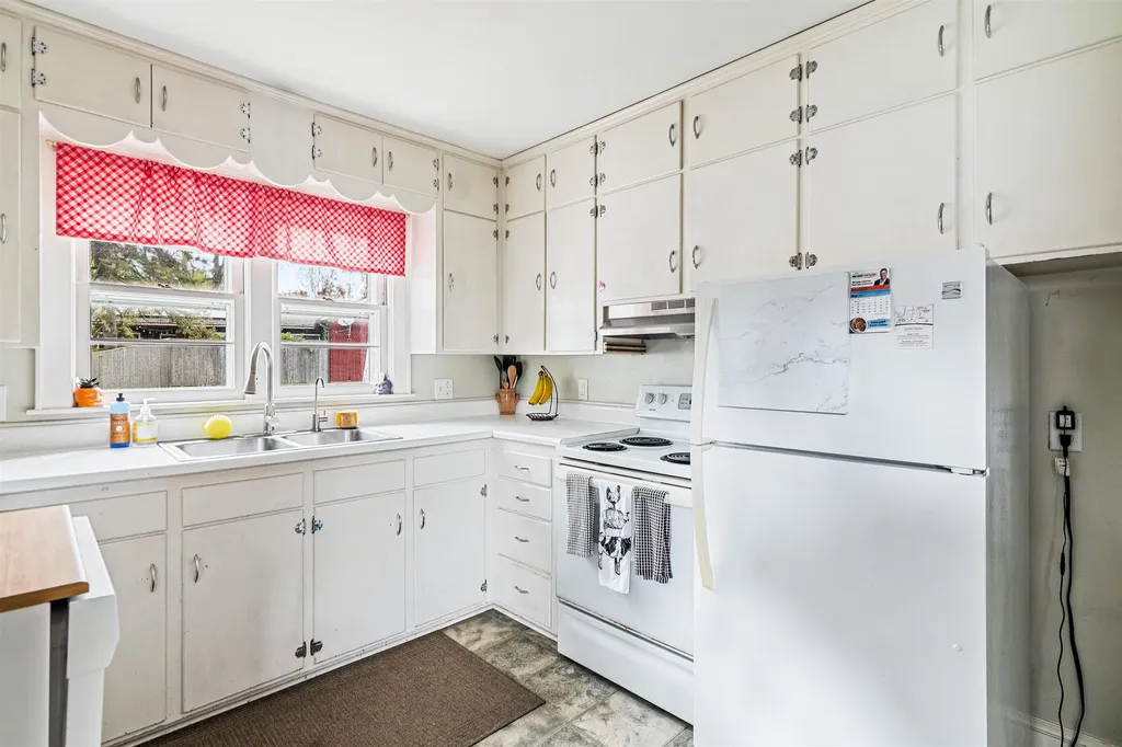 94 Saratoga Avenue Burlington VT 05408